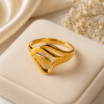 Elegant Geometric Wave Gold Ring